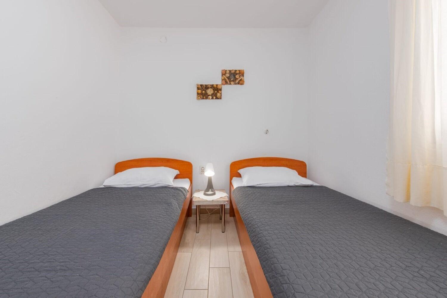 Apartments Mil - 30 M From Beach ريباريكا المظهر الخارجي الصورة