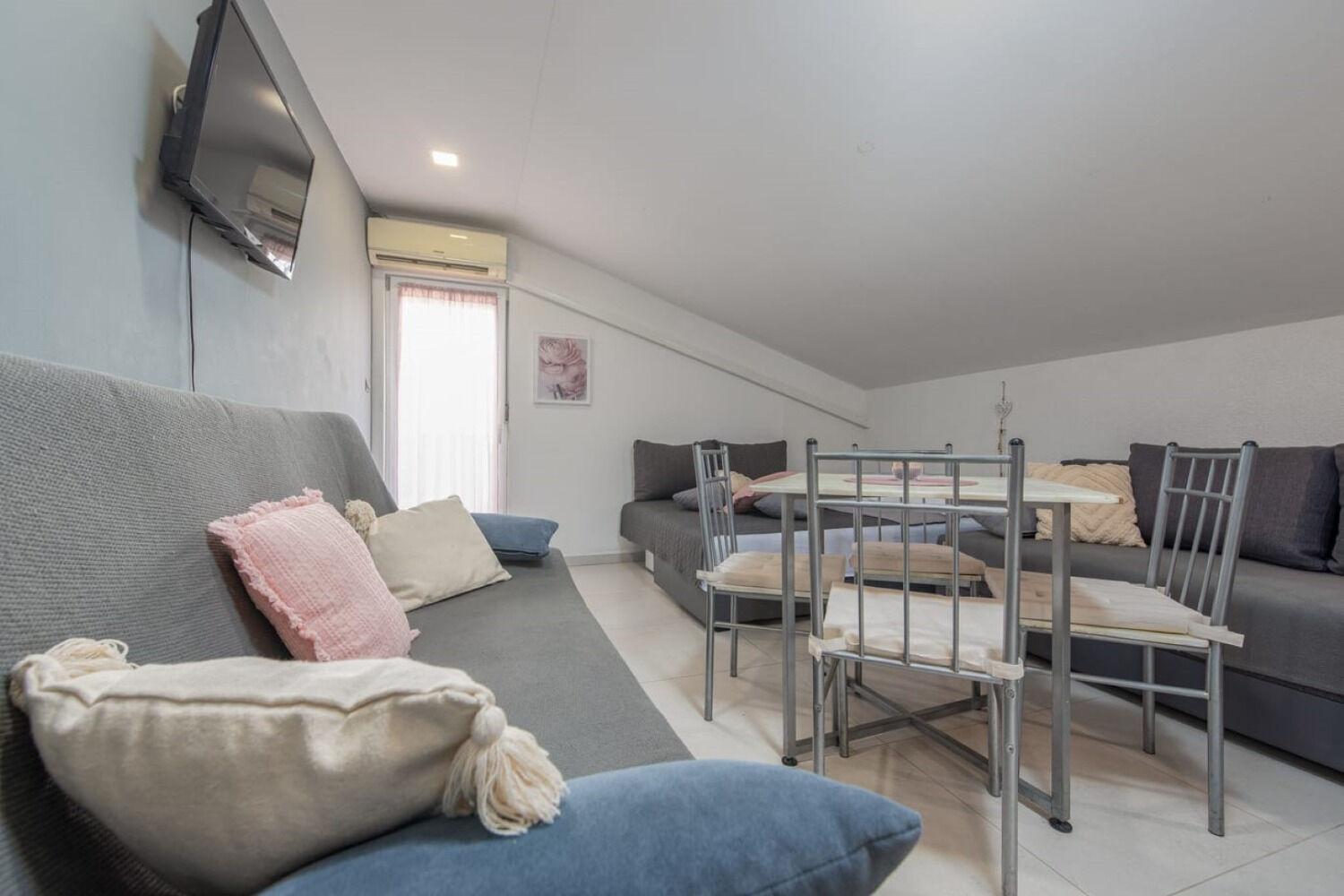 Apartments Mil - 30 M From Beach ريباريكا المظهر الخارجي الصورة